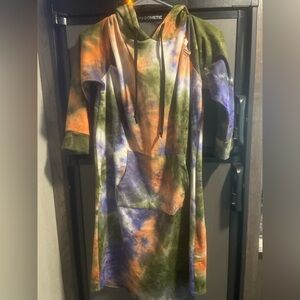Rouge Collection Tie-Dye Hoodie Tunic with Pocket